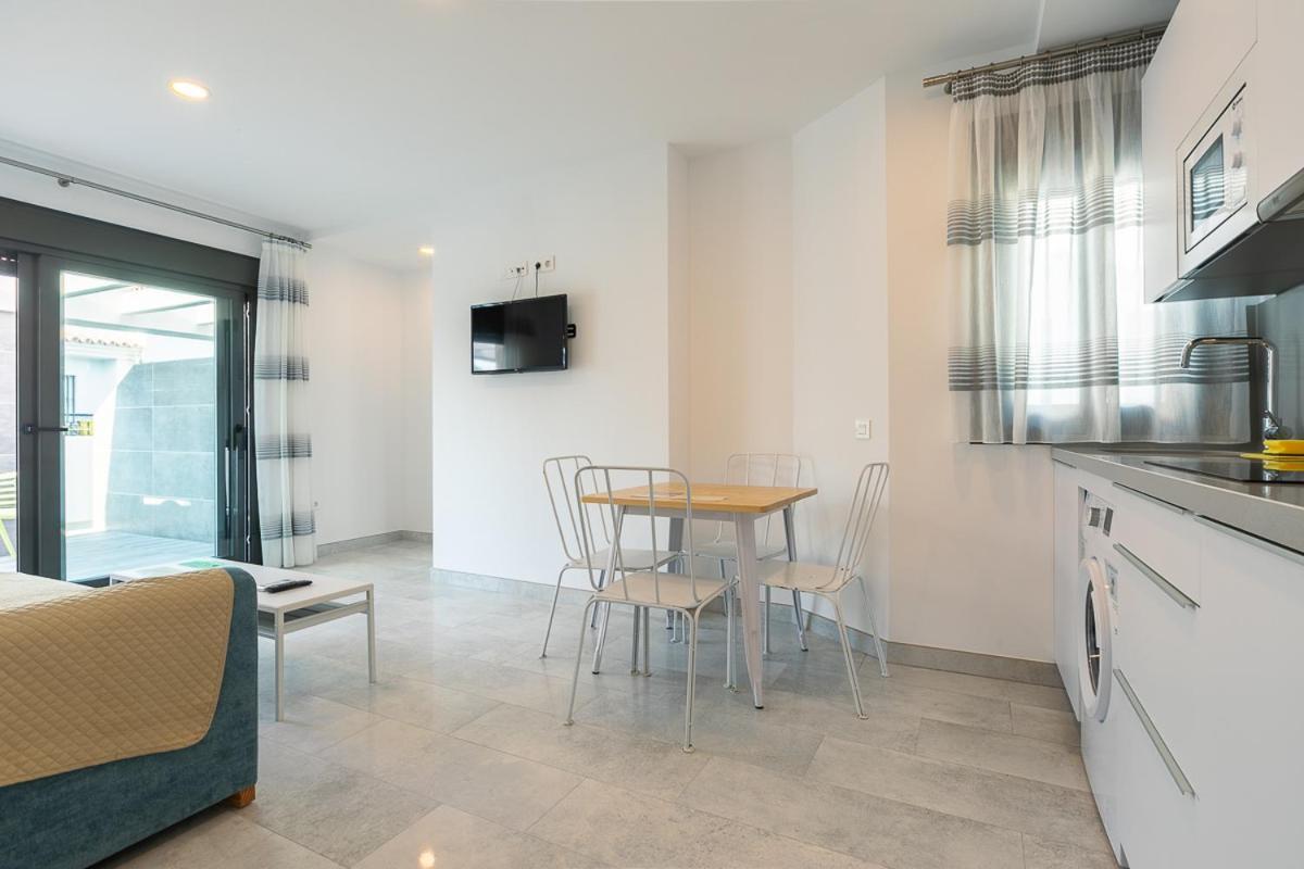 Apartamentos Guerrero 3 Torre Del Mar Εξωτερικό φωτογραφία